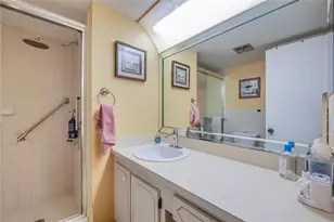 9400 Sunrise Lakes Blvd, Sunrise, FL 33322 - Photo 15