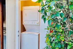 279 Hach Ln, West Palm Beach, FL 33415 - Photo 25