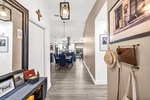 10940 Cypress Run Cir, Coral Springs, FL 33071 - Photo 5