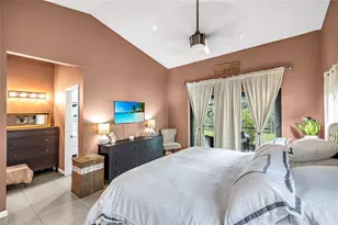 10940 Cypress Run Cir, Coral Springs, FL 33071 - Photo 11