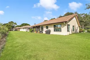 10940 Cypress Run Cir, Coral Springs, FL 33071 - Photo 3