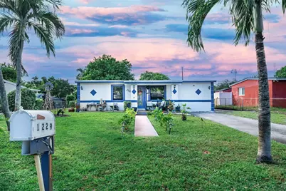 1229 NW 19th Avenue, Fort Lauderdale, FL 33311 - Photo 1