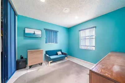 1229 NW 19th Avenue, Fort Lauderdale, FL 33311 - Photo 11