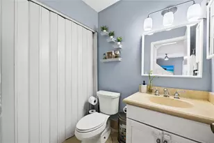 3387 Cocoplum Cir, Coconut Creek, FL 33063 - Photo 23