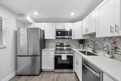 2840 Somerset Drive #205M, Fort Lauderdale, FL 33311 - Photo 11