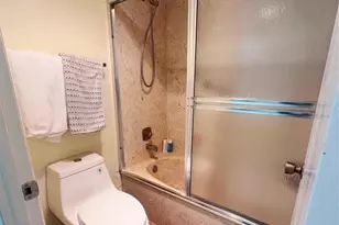 2802 N 46th Ave, Hollywood, FL 33021 - Photo 25