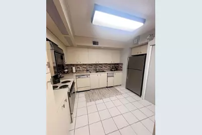 2802 N 46th Avenue #321B, Hollywood, FL 33021 - Photo 11