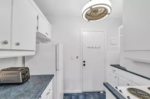 6263 NE 19th Ave, Fort Lauderdale, FL 33308 - Photo 11