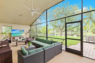 1007 Spoonbill Circle, Weston, FL 33326 - Photo 3