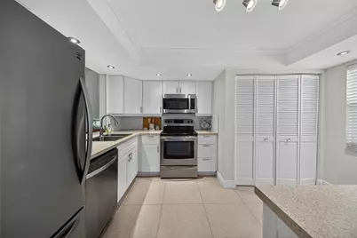 1550 NW 80th Avenue #303, Margate, FL 33063 - Photo 5