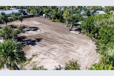 641 Azalea, Vero Beach, FL 32963 - Photo 5