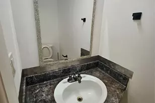 8047 NW 8th St, Plantation, FL 33324 - Photo 25