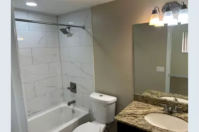 4622 Holly Lake Drive #4622, Lake Worth, FL 33463 - Photo 11