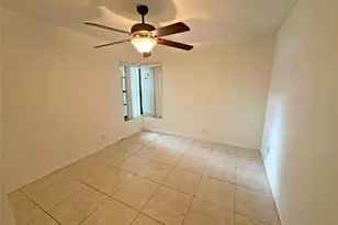 3833 Carambola Cir Unit, Pompano Beach, FL 33066 - Photo 5