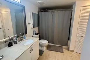 1750 N Bayshore Dr, Miami, FL 33132 - Photo 15