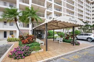 2671 S Course Dr, Pompano Beach, FL 33069 - Photo 29