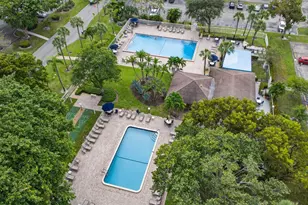 2671 S Course Dr, Pompano Beach, FL 33069 - Photo 25