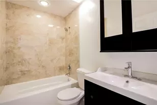 10825 Morningstar Dr, Hollywood, FL 33026 - Photo 15