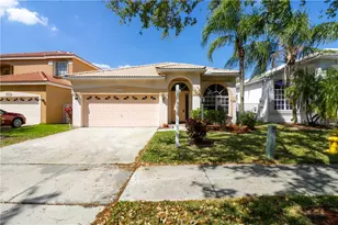 10825 Morningstar Dr, Hollywood, FL 33026 - Photo 3