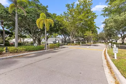 10971 Lake Front Place #10971, Boca Raton, FL 33498 - Photo 33