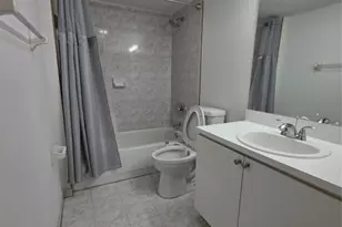 9470 Tangerine Pl, Davie, FL 33324 - Photo 9