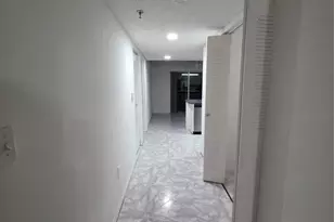 9470 Tangerine Pl, Davie, FL 33324 - Photo 11