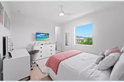 2001 Meadows Drive, Davie, FL 33324 - Photo 21