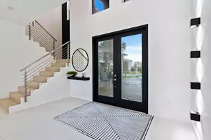 2001 Meadows Dr, Davie, FL 33324 - Photo 5