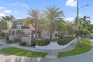 743 NE 17th Way, Fort Lauderdale, FL 33304 - Photo 3