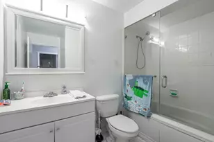 151 SW 95 Terrace, Pembroke Pines, FL 33025 - Photo 7