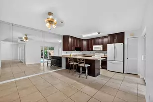 9110 SW 22nd Ct, Davie, FL 33324 - Photo 11