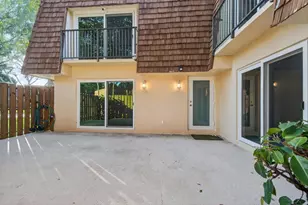 9110 SW 22nd Ct, Davie, FL 33324 - Photo 5