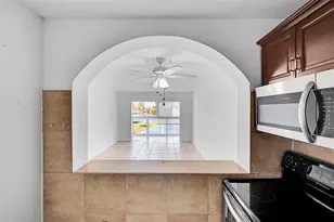 2851 E Sunrise Lakes Dr Unit, Sunrise, FL 33322 - Photo 11