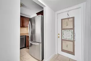 2851 E Sunrise Lakes Dr Unit, Sunrise, FL 33322 - Photo 7