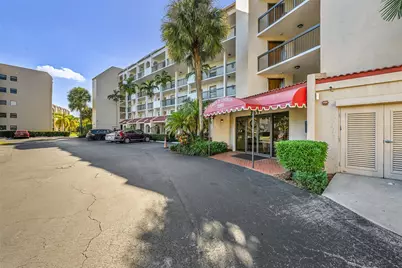 3591 Environ Boulevard #A305, Lauderhill, FL 33319 - Photo 5