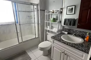 1948 NE 2nd St, Deerfield Beach, FL 33441 - Photo 19