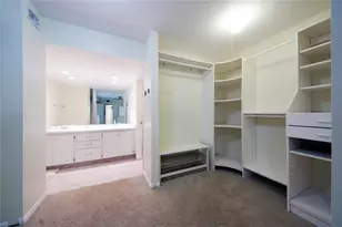1700 Embassy Dr Unit, West Palm Beach, FL 33401 - Photo 15
