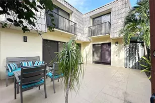 1700 Embassy Dr Unit, West Palm Beach, FL 33401 - Photo 23