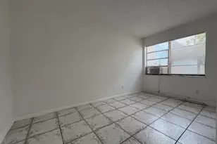 2609 N 40th Ave, Hollywood, FL 33021 - Photo 13