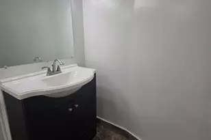 4121 Stirling Rd, Davie, FL 33314 - Photo 21