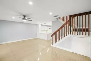 510 NW 103rd Terrace, Pembroke Pines, FL 33026 - Photo 9