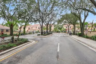 9664 Royal Palm Blvd, Coral Springs, FL 33065 - Photo 41