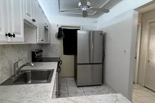 2601 NE 14th Street Cswy Unit, Pompano Beach, FL 33062 - Photo 17