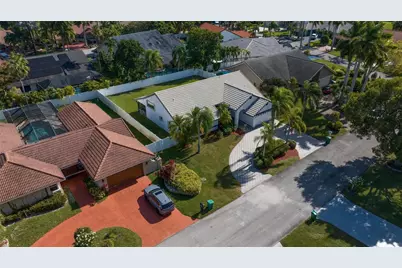 7312 NW 83rd Way, Tamarac, FL 33321 - Photo 19
