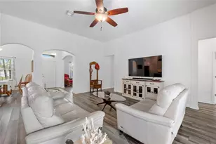 2390 SW Salmon Rd, Port Saint Lucie, FL 34953 - Photo 15