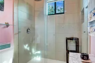 4228 N Dixie Hwy, Oakland Park, FL 33334 - Photo 23