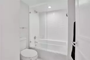 1150 Hillsboro Mile, Hillsboro Beach, FL 33062 - Photo 21