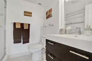 1150 Hillsboro Mile, Hillsboro Beach, FL 33062 - Photo 25