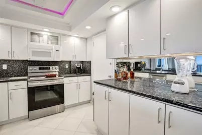 1150 Hillsboro Mile #1016, Pompano Beach, FL 33062 - Photo 41