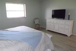 400 18th St, Vero Beach, FL 32960 - Photo 13